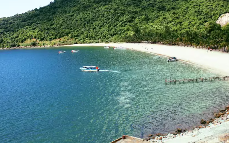 Explore & Unwind – Cu Lao Cham Private Yacht Experience