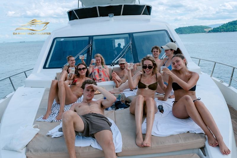Da Nang Skyline Yacht Cruise