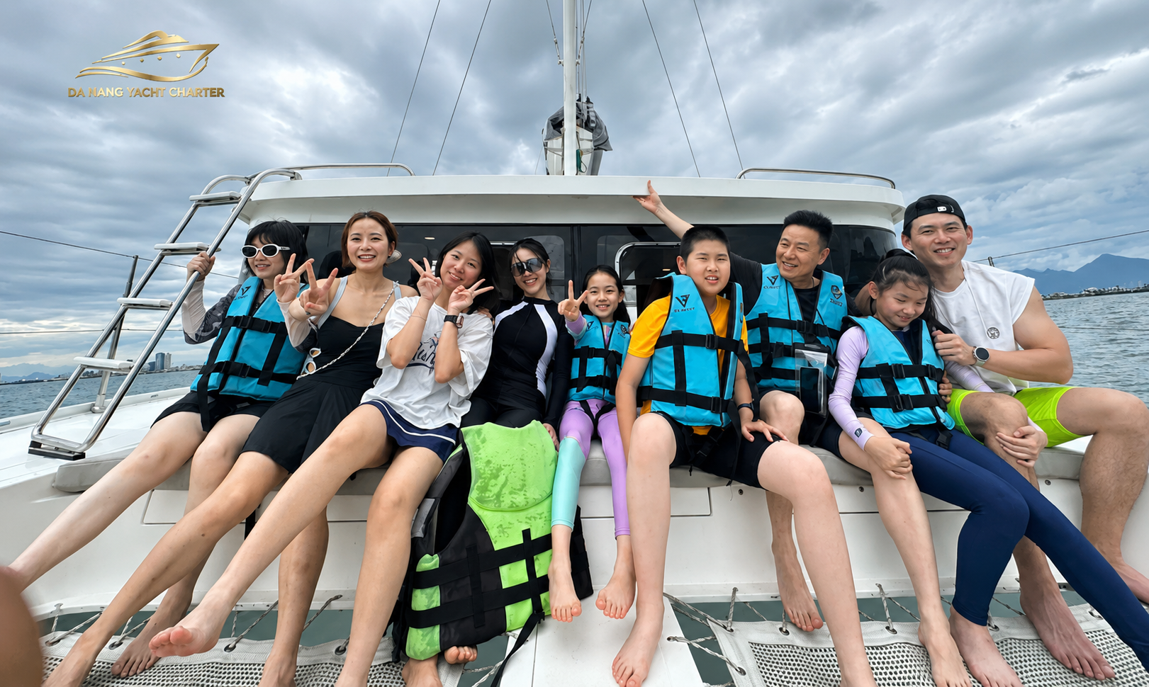 Small Group Yacht Da Nang