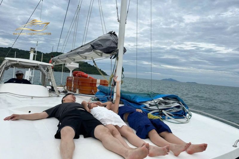 Cham Island Snorkeling Yacht
