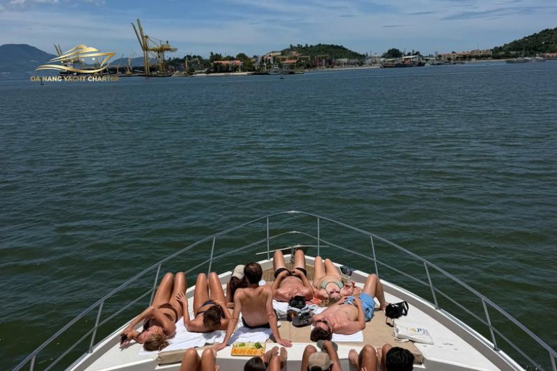 Son Cha Snorkeling Yacht Da Nang