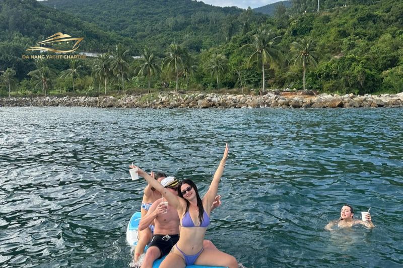 Client Entertainment Yacht Da Nang