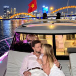 yacht-cruise-dragon-bridge-da-nang (1) Romantic Private Yacht Da Nang