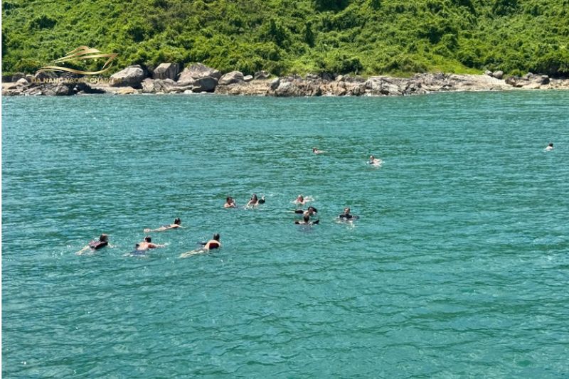 Da Nang yacht charter rainy season