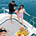 family-reunion-yacht-da-nang Da Nang Yacht Charter Weather Policy